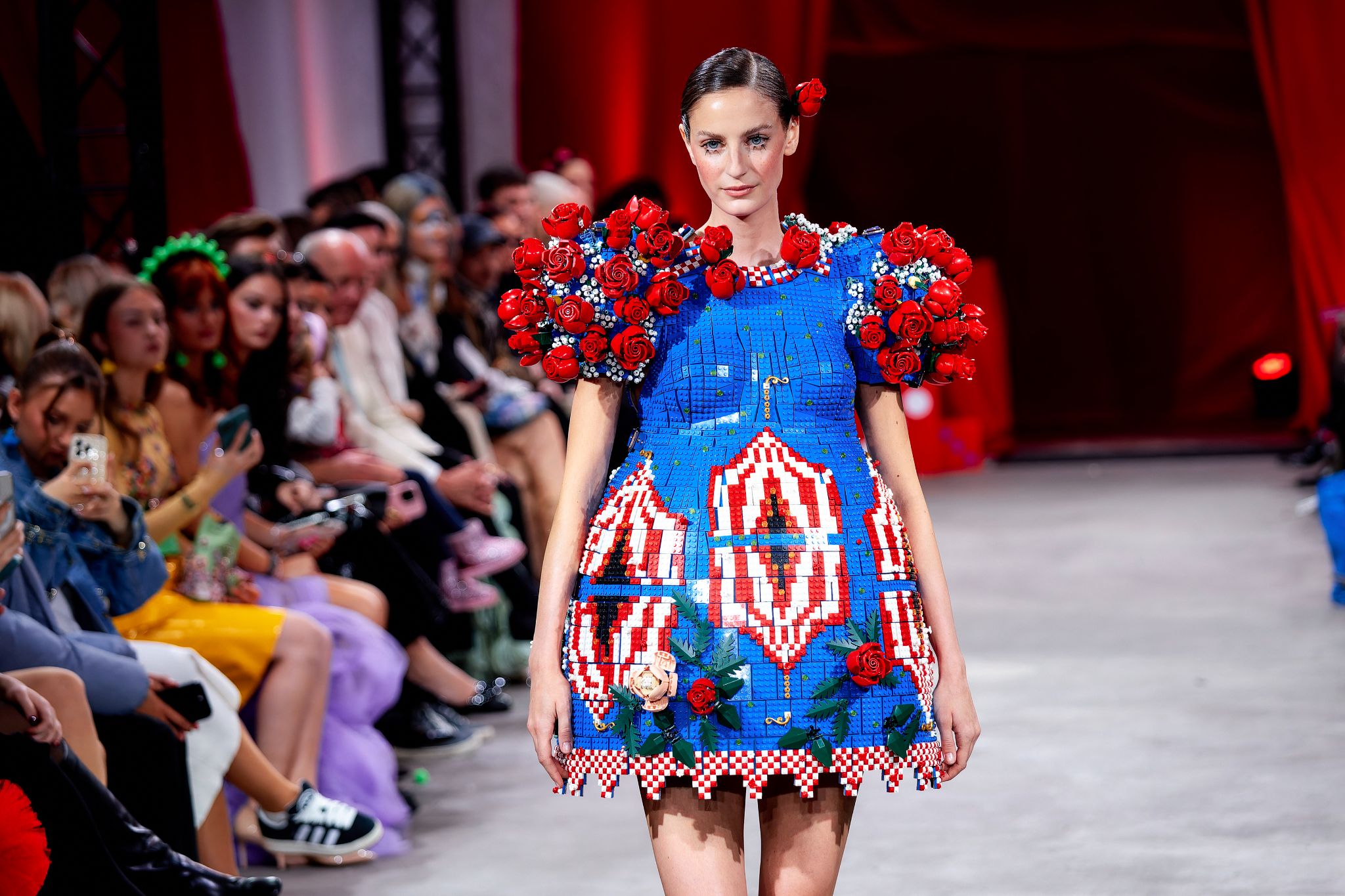 20240208_AdoraPress_MarinaHoermansederFashionShowB0802_325