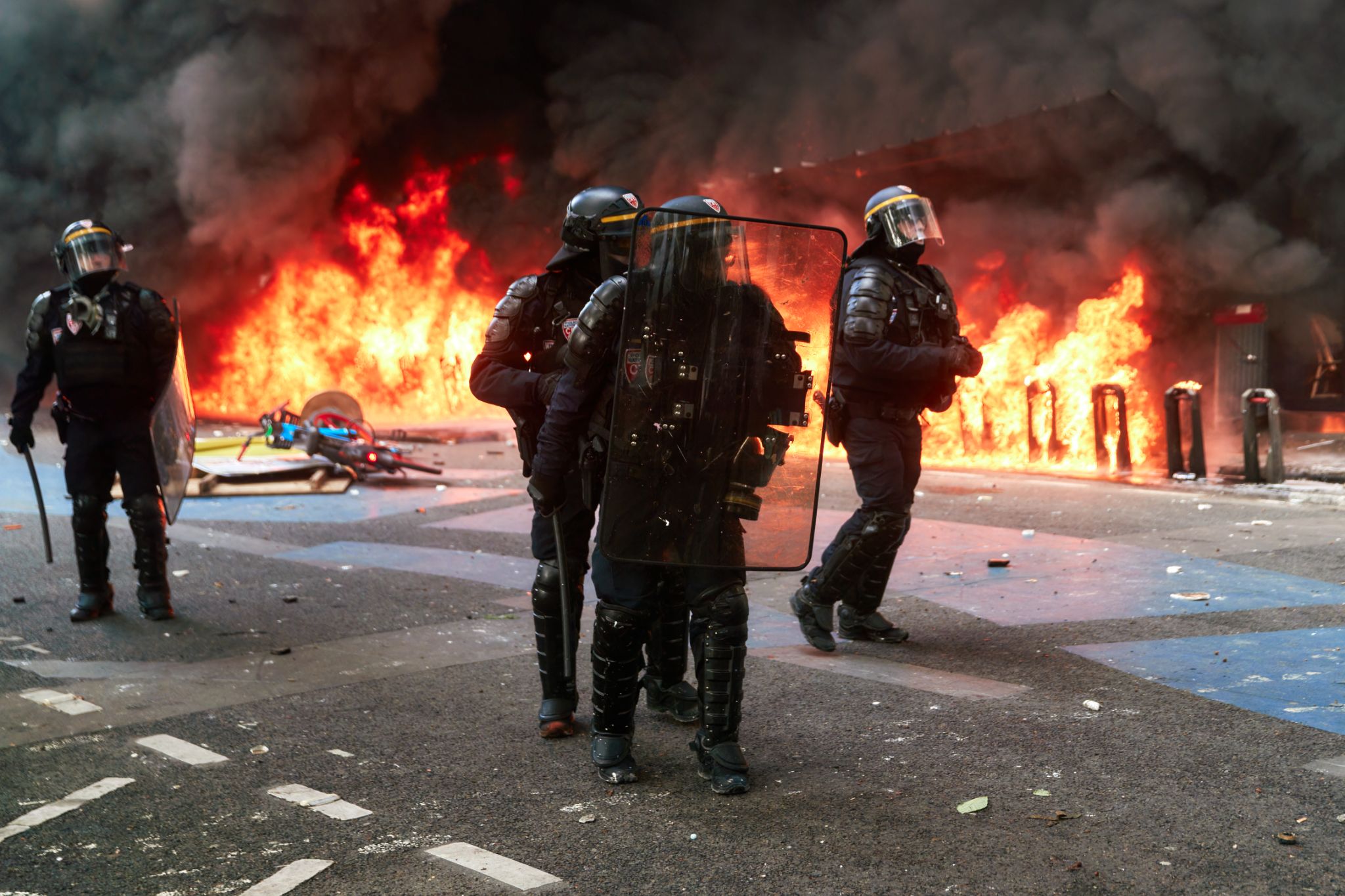 20230501_AdoraPress_MayDayParisP0105_208